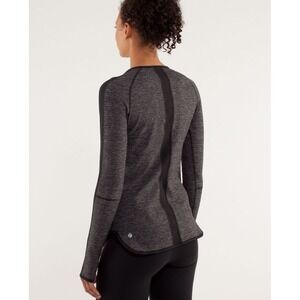 Lululemon Athletica  Black Grey Striped Long Sleeve Running Top Thumbholes